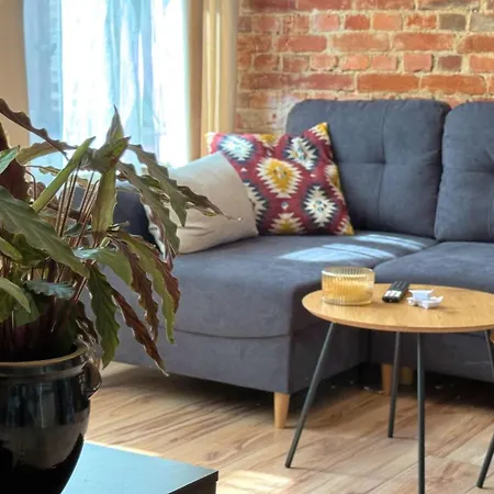 Zapisane W Cegle By Libertarent Апартаменты Свидница