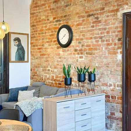 Zapisane W Cegle By Libertarent Świdnica