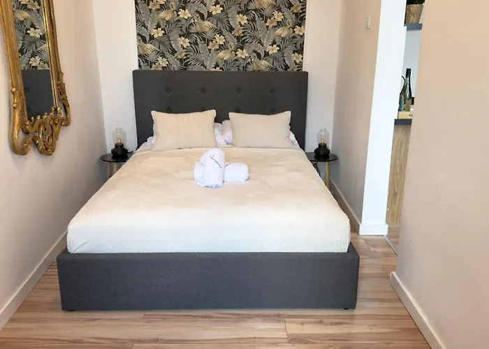 Zapisane W Cegle By Libertarent Apartmán